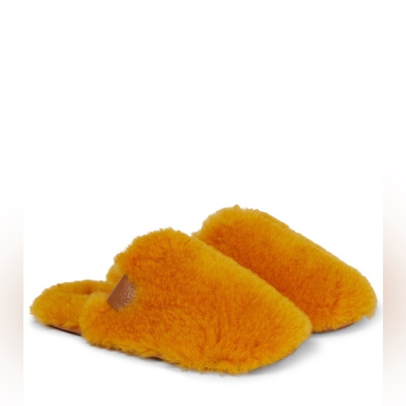 Loewe Anagram-debossed Shearling Slippers - Yellow Size 37 - Picture 2 of 9
